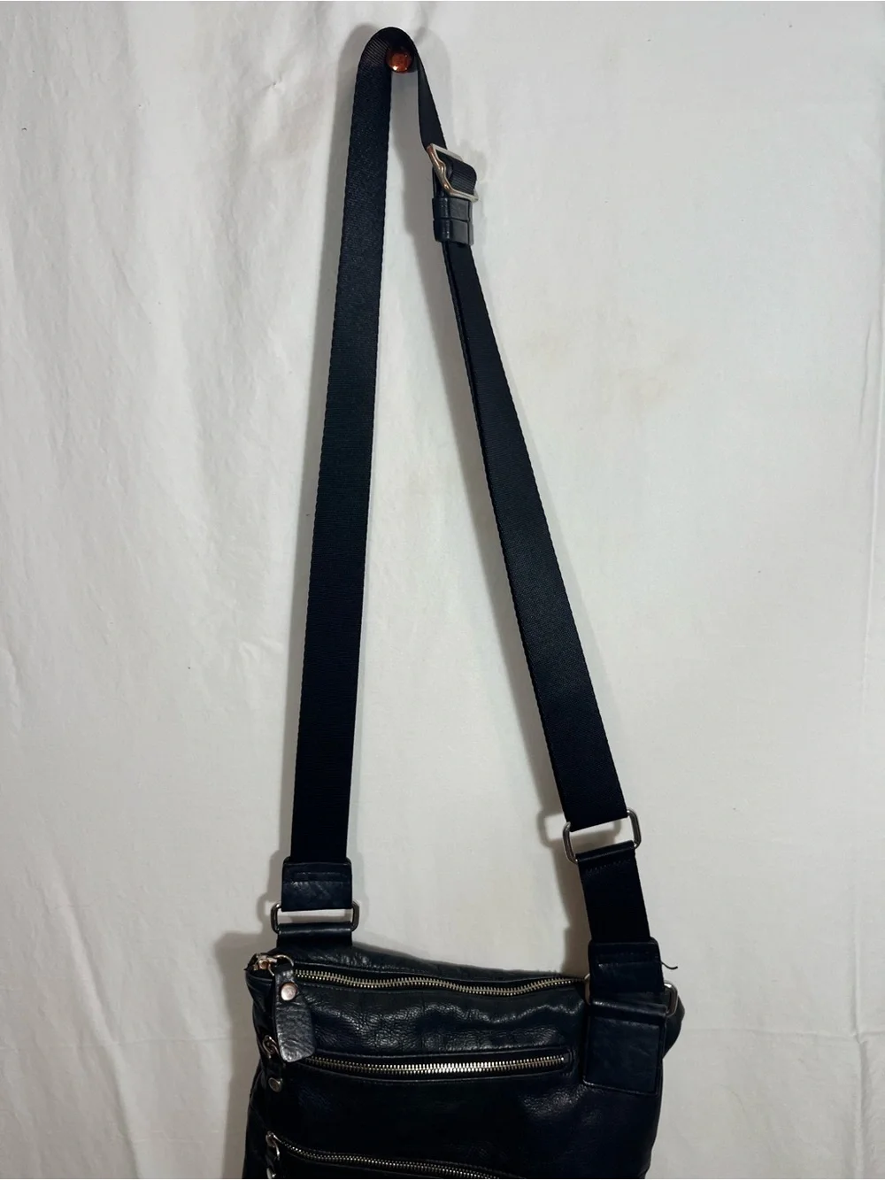 Margot Black Leather Crossbody Bag - zipper many compartments purse